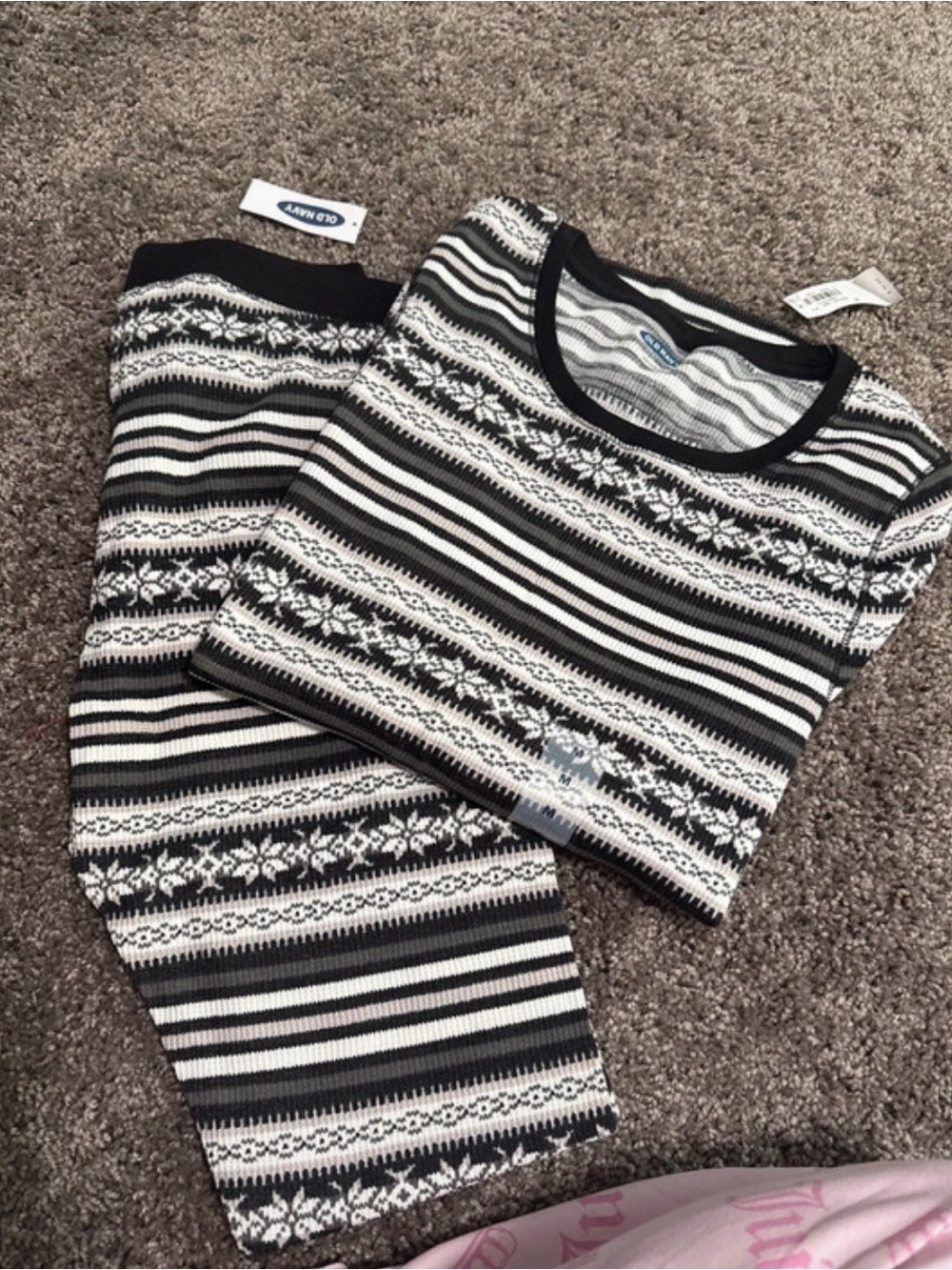 Old Navy Black and White Fair Isle Ribbed Two-Piece Kids Pajama Set